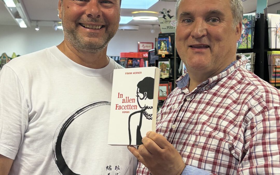 In Celle aufgewachsen: Frank Werner präsentiert seinen Debütroman „In allen Facetten“