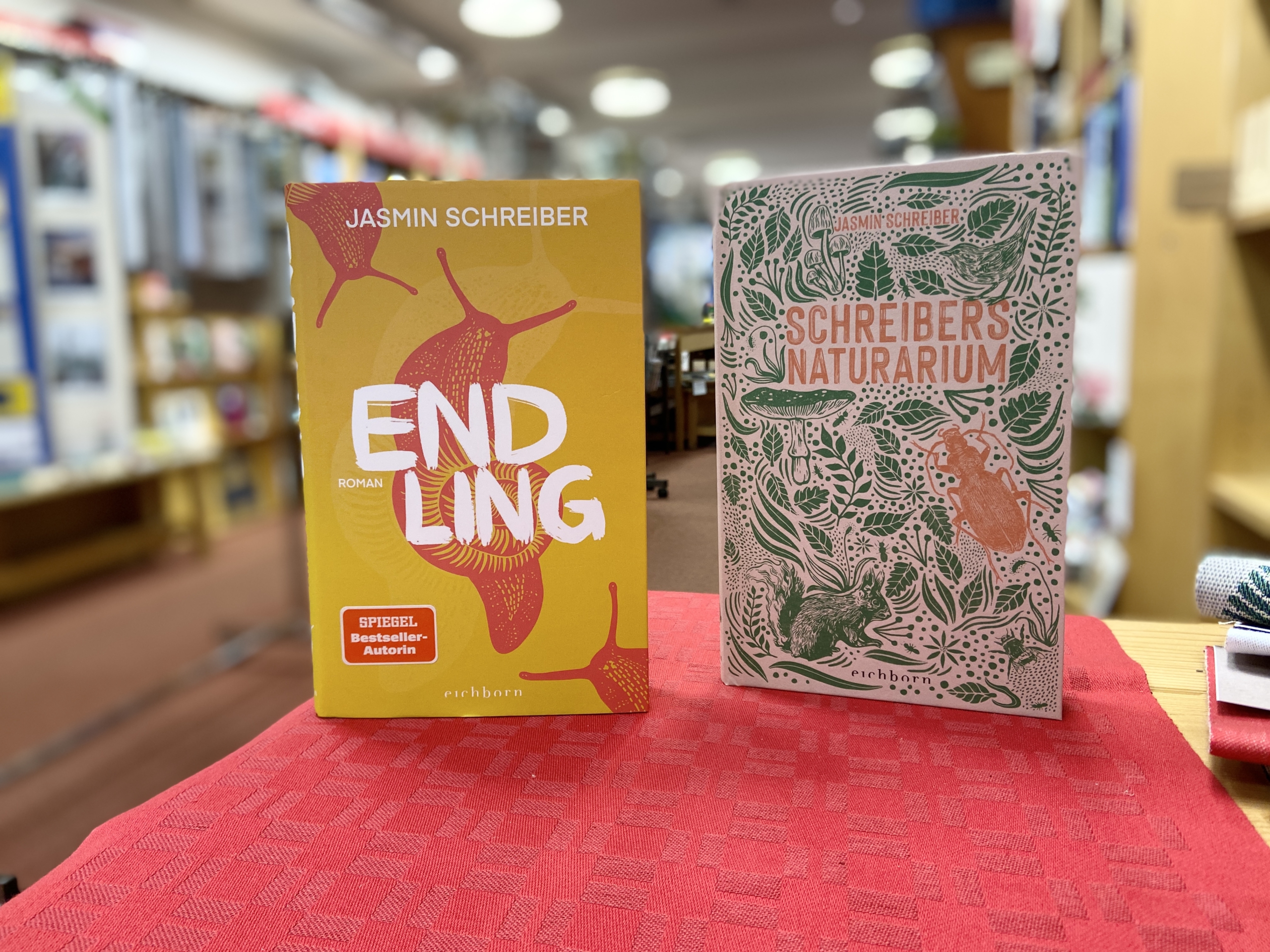 Zwei Buchtipps: „Endling“ und „Schreibers Naturarium“ von Jasmin Schreiber
